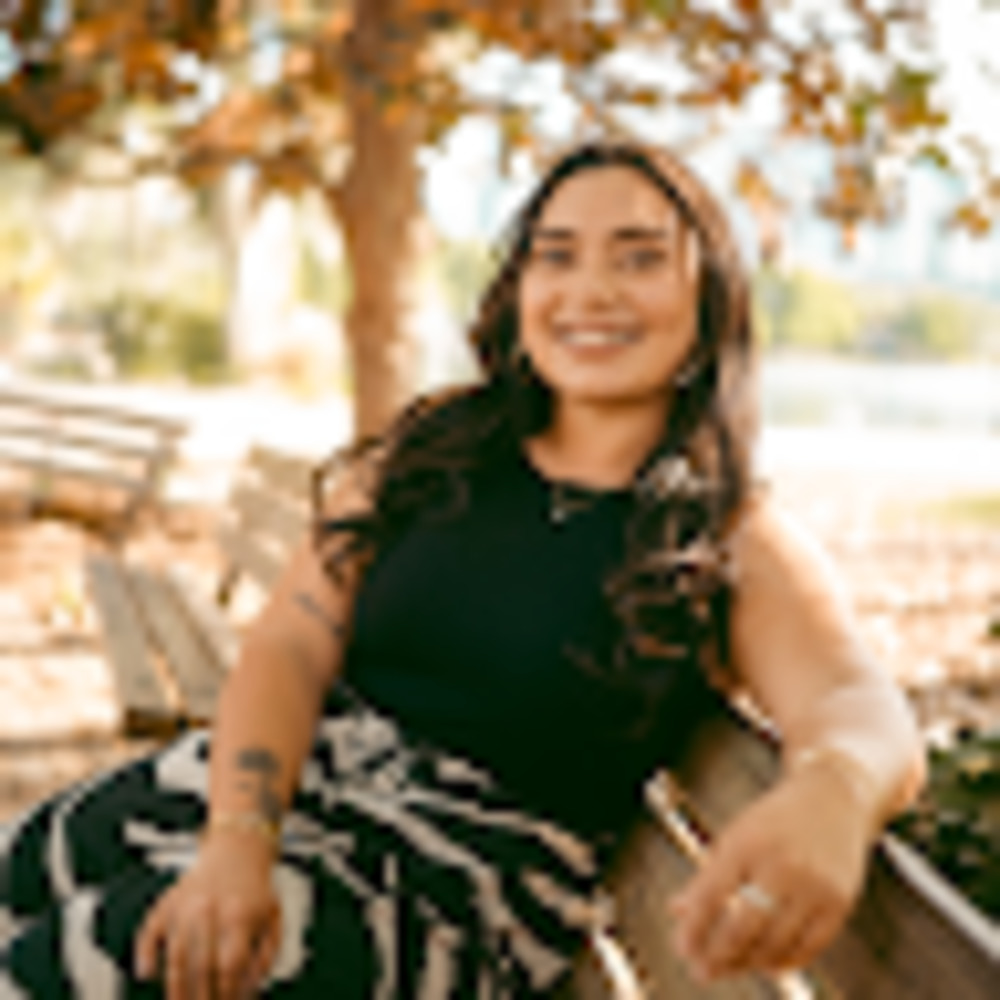 Meet your Posher, Alejandra